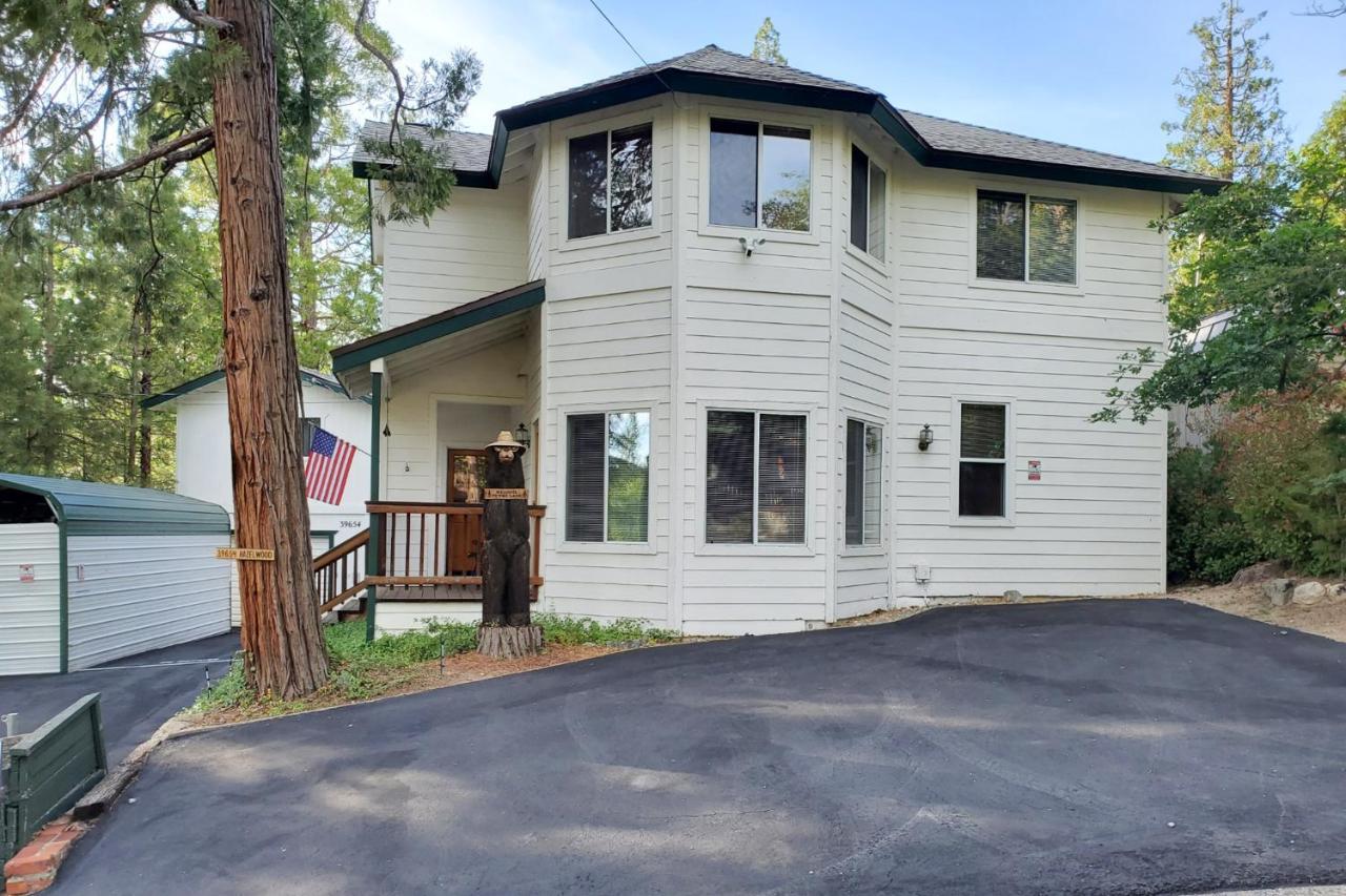 Black Bear Cabin Бас Лейк Екстериор снимка